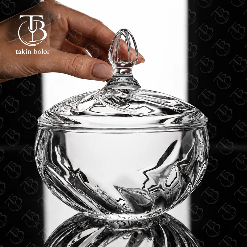 قندان شیشه ای از جنس بلور با بگراند مشکی و سفید